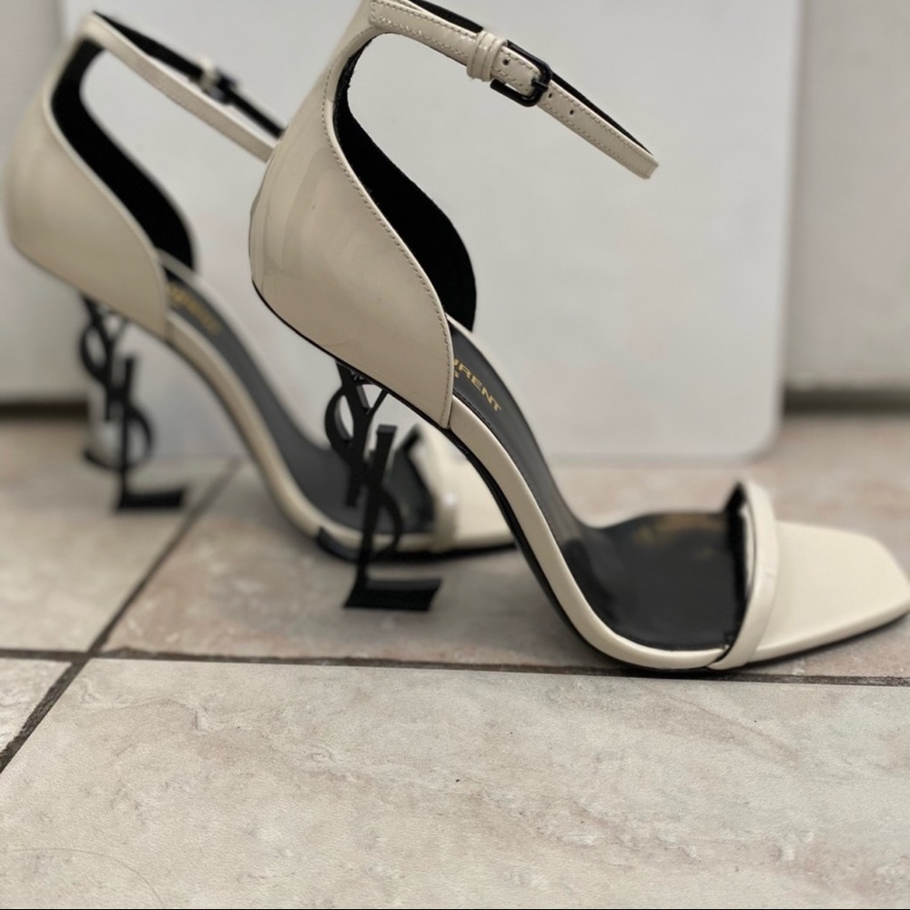 Opyum Sandals In Patent Leather With Black Heel